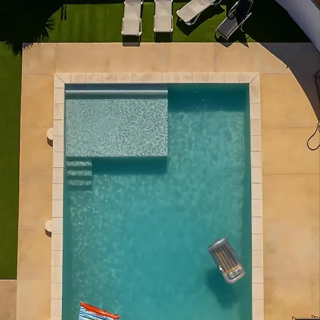 Διαμέρισμα Calma Ii Your Oceanfront Retreat