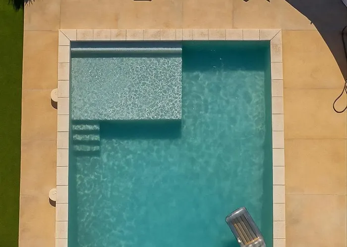 דירה Calma Ii Your Oceanfront Retreat