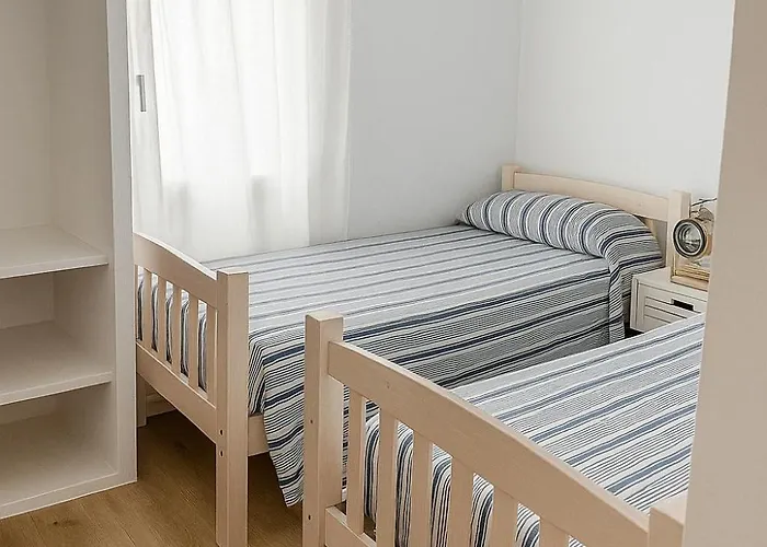 Calma Ii Your Oceanfront Retreat Apartment